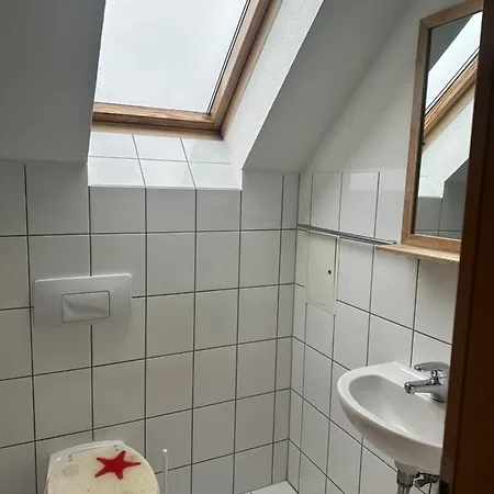 Apartment Kaethe-kollwitz - Strasse 54, F3 Altenburg